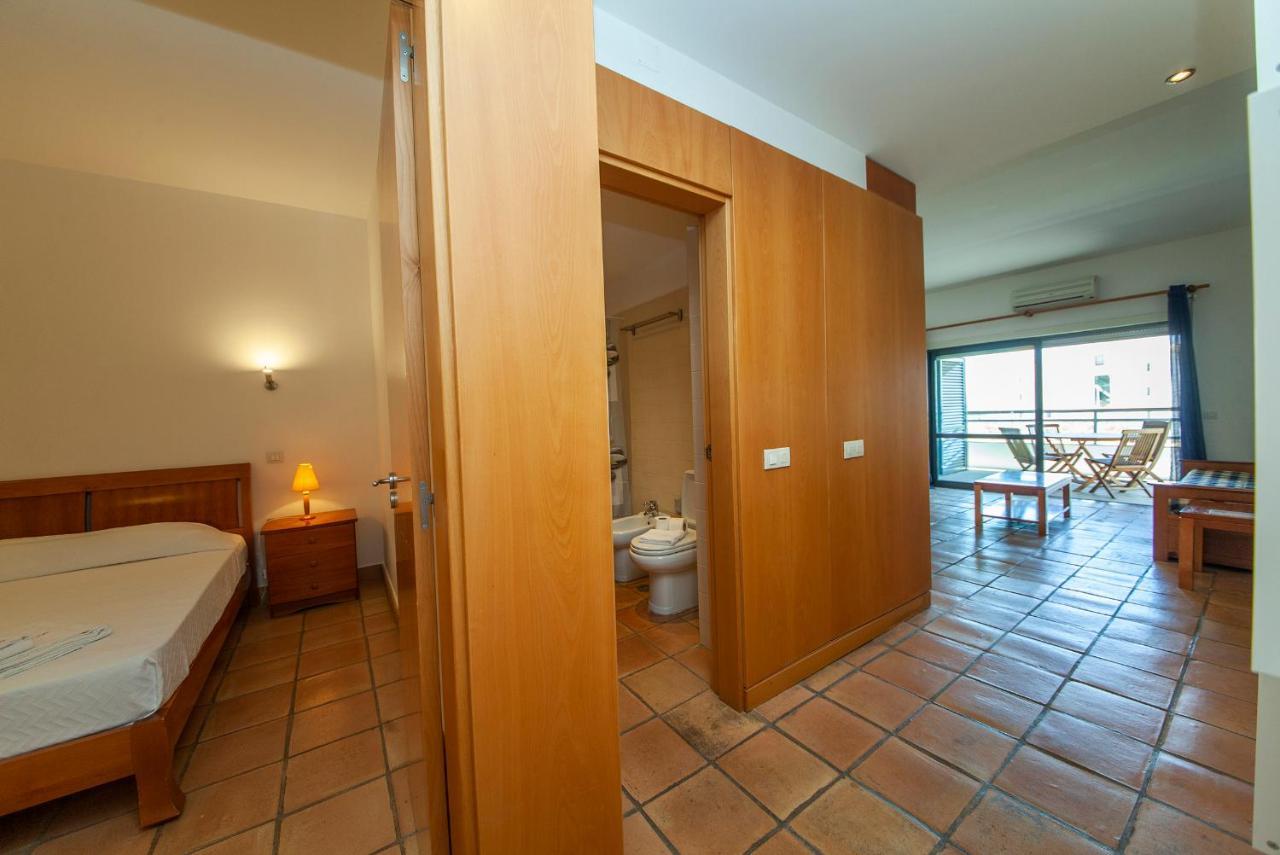 لاغوس A11 - Marinapark Hill Beach Apartment المظهر الخارجي الصورة